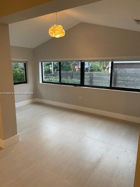 Building Photo - 2510 Inagua Ave