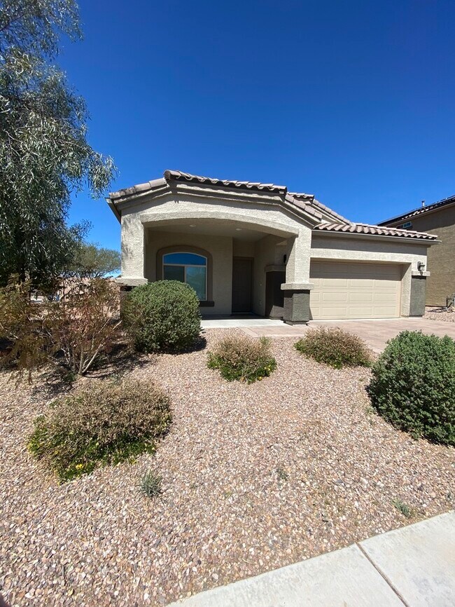 Foto del edificio - 8990 W Cloudwood Dr