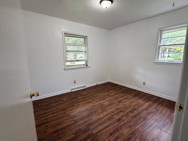 Building Photo - 4902 Altem Cir