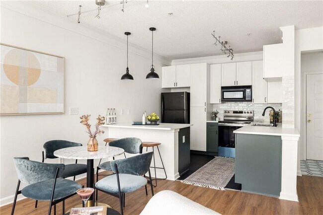 Foto del edificio - 400 17th St NW