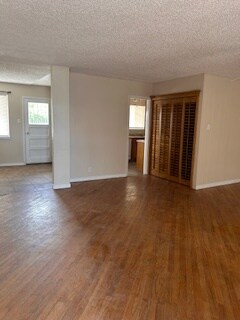 Foto del edificio - 471 Pinewood St