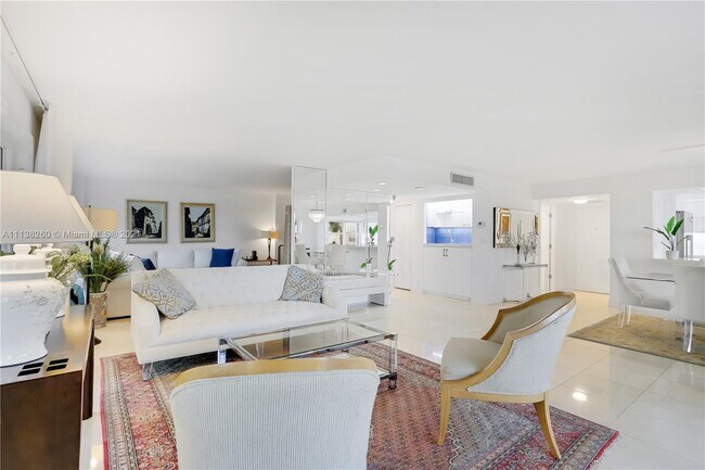 Foto del edificio - 5100 N Ocean Blvd