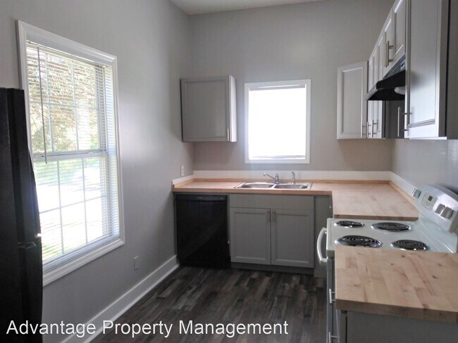 Foto del edificio - 3 br, 1 bath House - 424 4th Ave SW