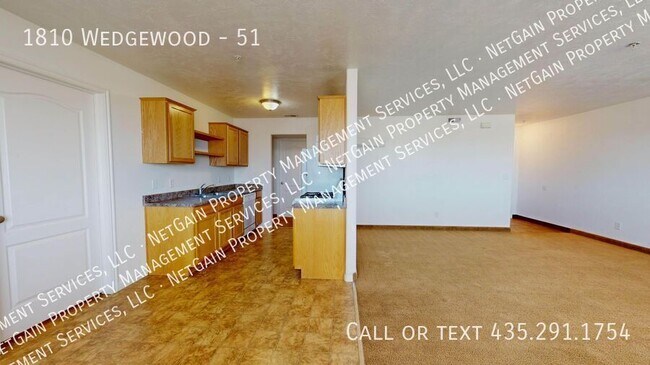Foto del edificio - 1810 Wedgewood-51