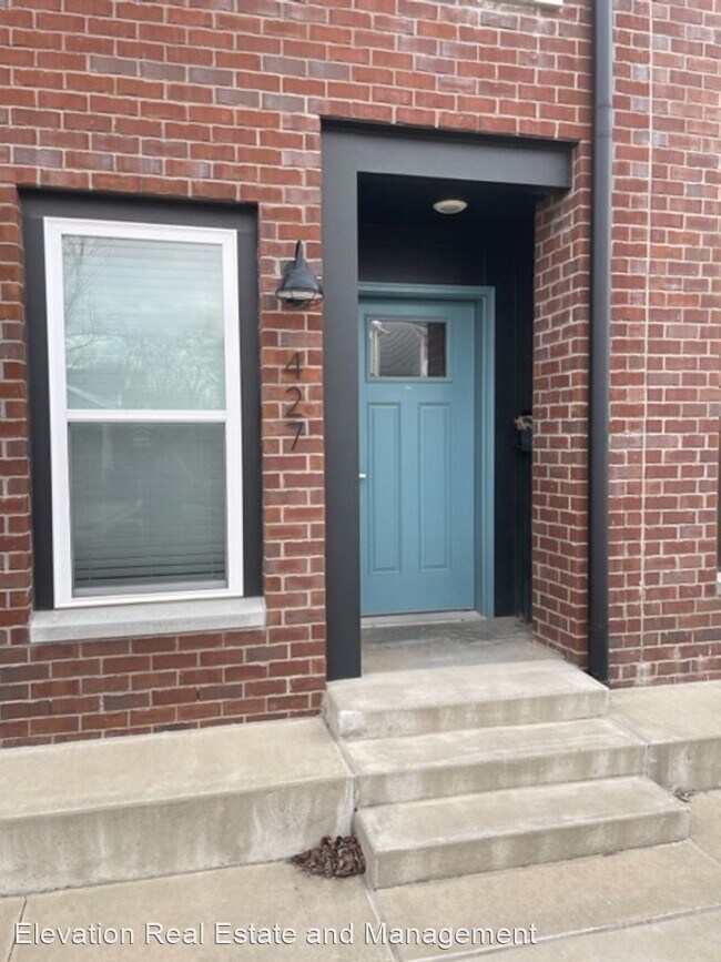 Foto del edificio - 2 br, 2 bath House - 427 SW B Street