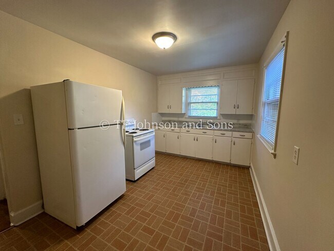 Building Photo - 3933 Waddill Street