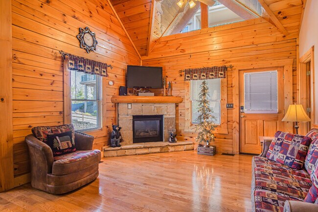 Foto del edificio - 415 Big Bear Wy
