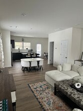 Building Photo - 219 Greenpark Rd