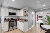 Foto principal - 1002 W Fayette St