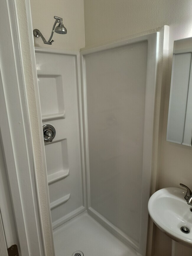 Foto del edificio - 6288 Susana St