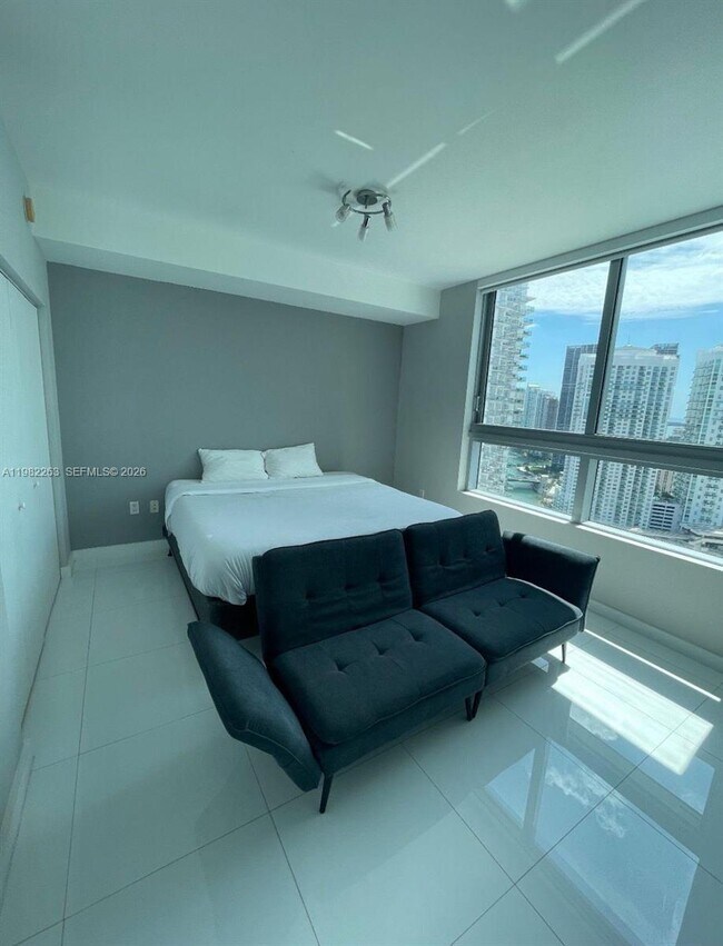 Foto del edificio - 90 SW 3rd St