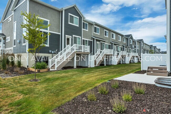 Building Photo - 1709 N 3830 W