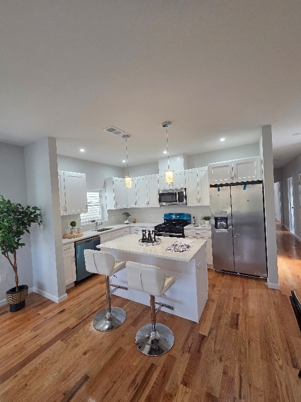 Foto del edificio - 22 Speedway Ave