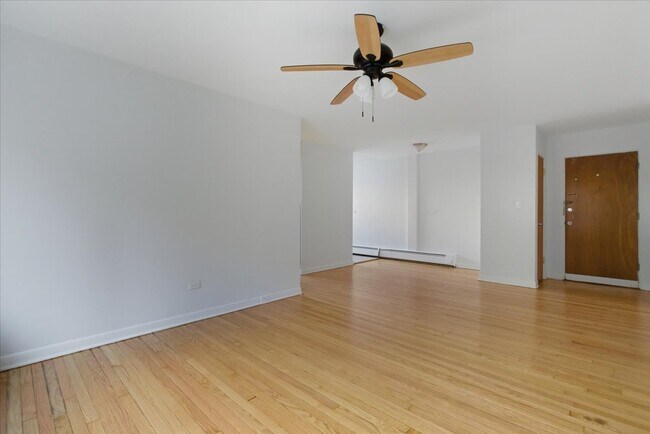 Foto del edificio - 6719 N Hermitage Ave