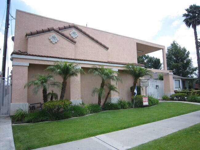 front of complex - 11100 Pangborn Ave