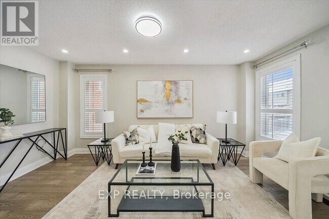 Photo du bâtiment - 14 Gateway Ct