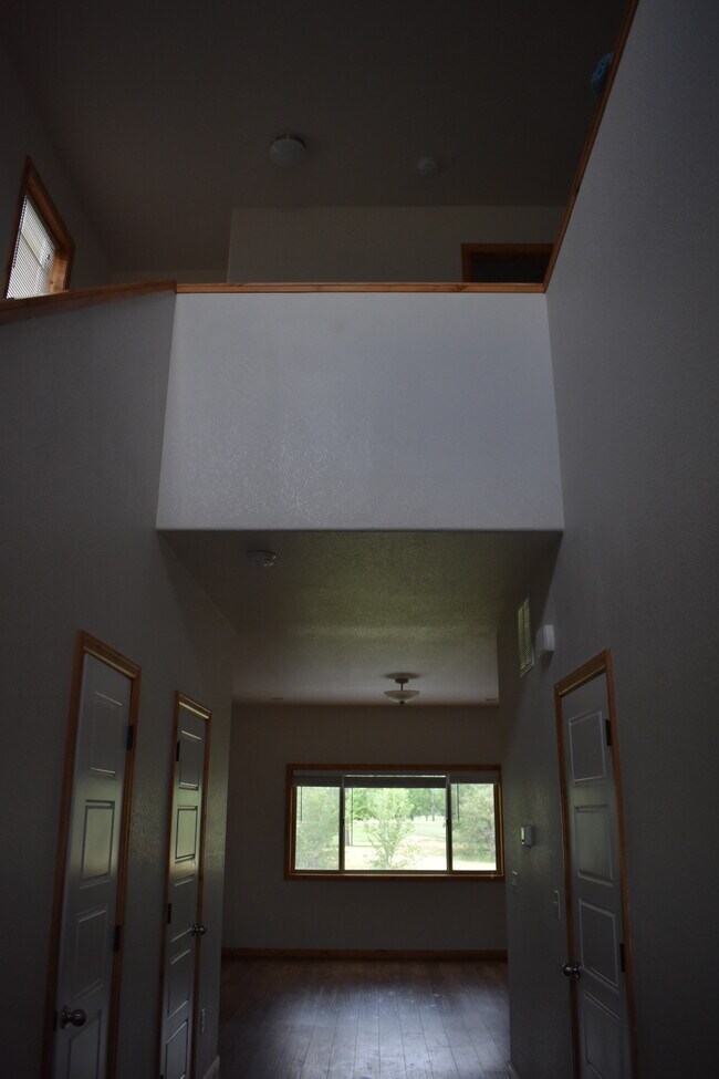Building Photo - 5108 W 20th Street Rd
