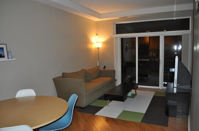 Foto del edificio - 2337 W Wolfram St