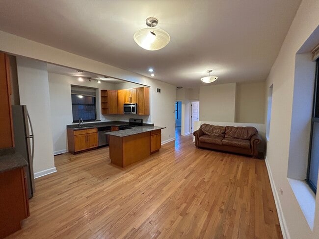 Foto del edificio - Greenwood Apartments