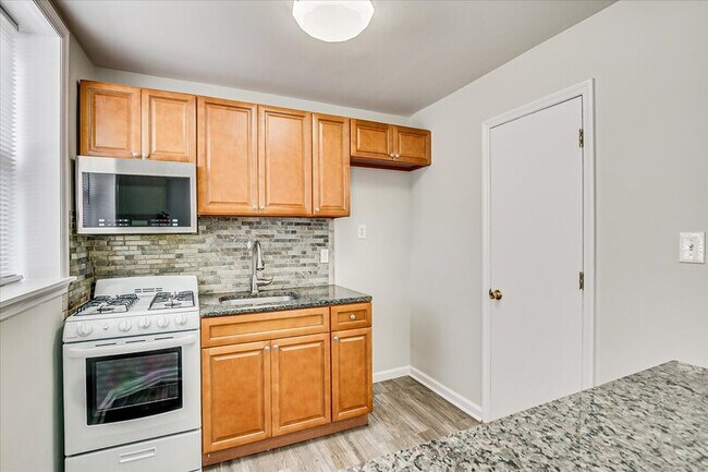 Foto del edificio - 217 Smith St