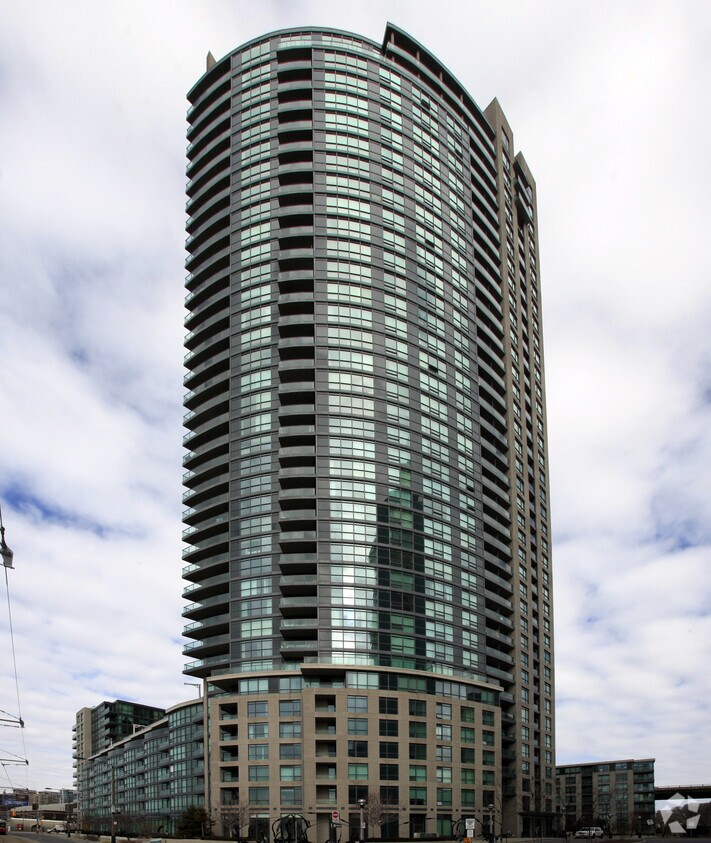 Photo principale - Tower 1