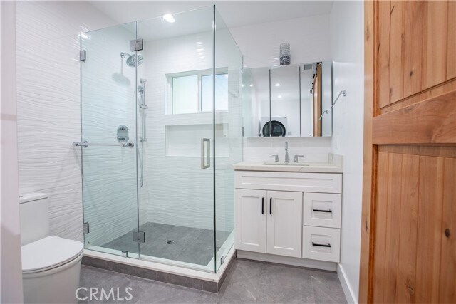 Building Photo - 19503 Cantara St