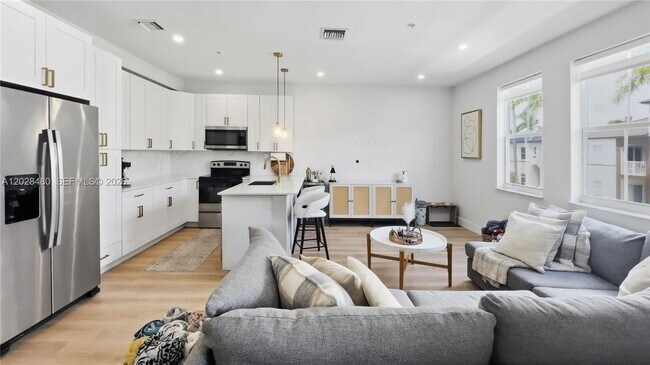 Foto del edificio - 4425 SW 160th Ave