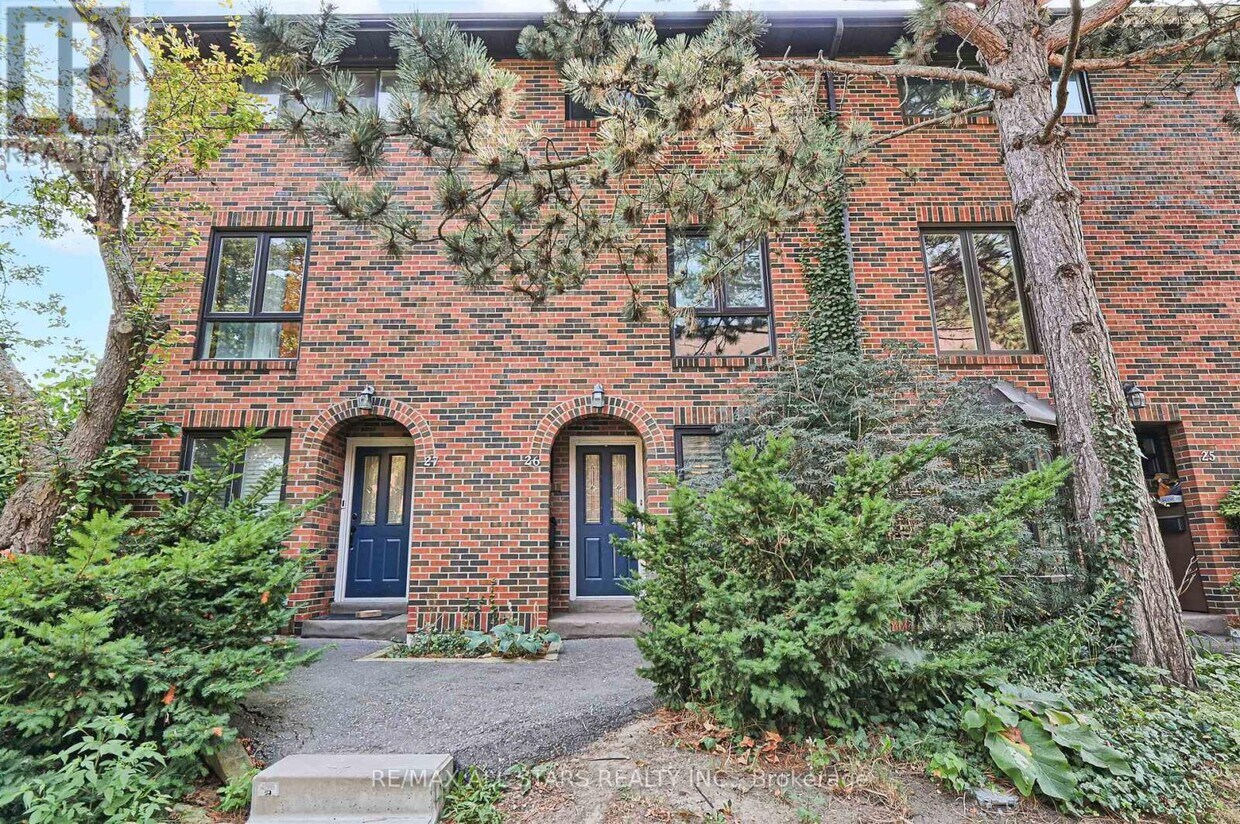 Primary Photo - 30-30 Livingston Rd