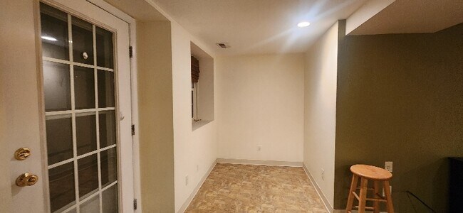 Foto del edificio - 702 Plum St SW