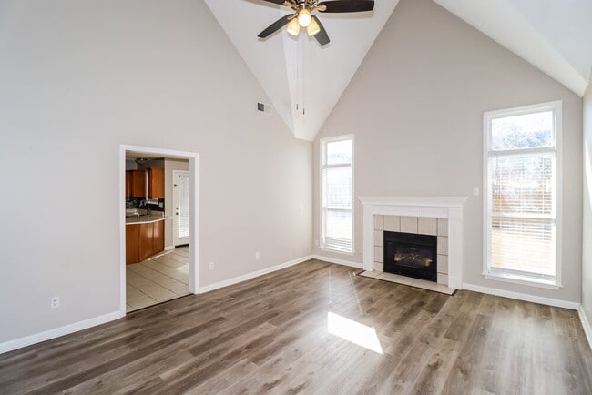 Building Photo - 9395 Brancaster Dr