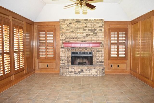 Building Photo - 812 Windmill Ct