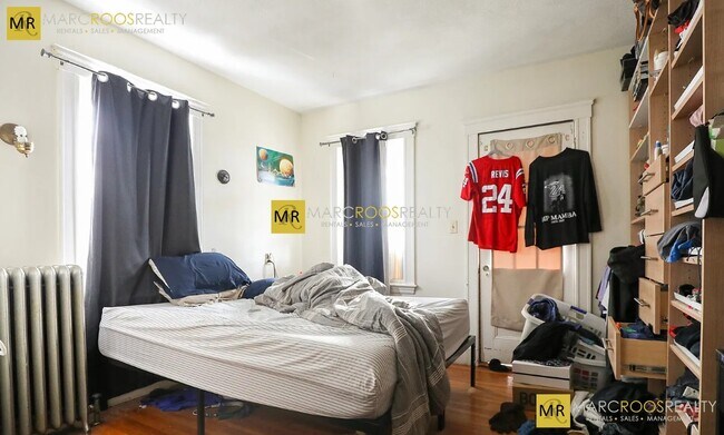 Building Photo - 6 Oliva Rd