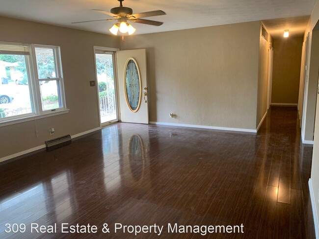 Building Photo - 4 br, 1 bath House - 1105 S 7th St