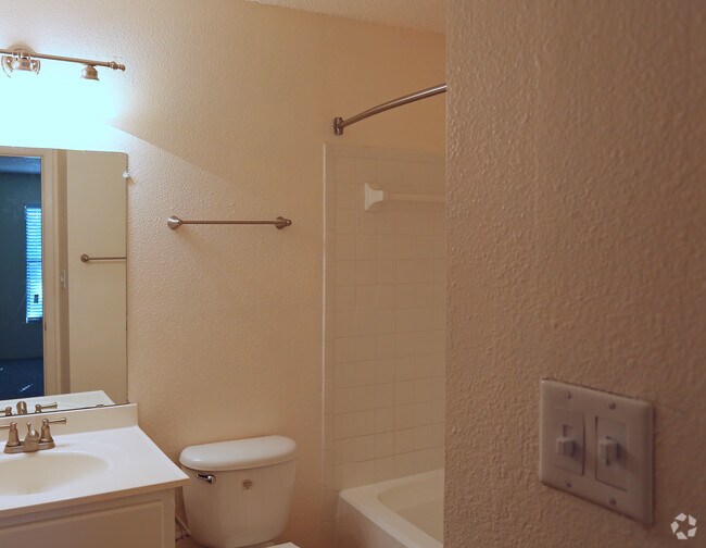 Tamarind Bay Apartments Apartments Saint Petersburg, FL