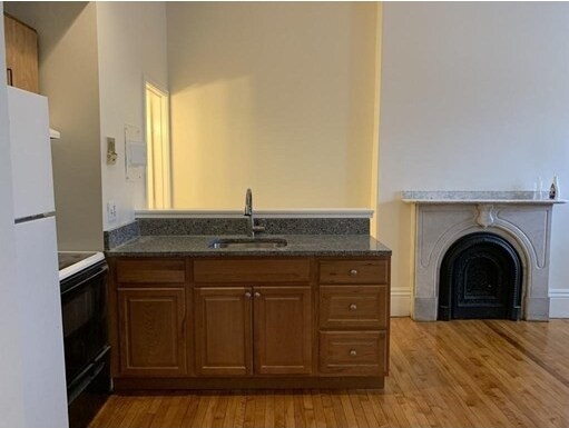 Foto del edificio - 703 Massachusetts Ave