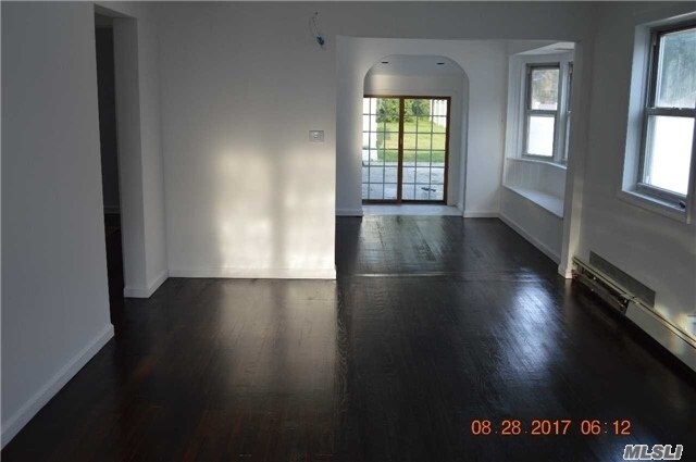 Foto del edificio - 14 East Ave