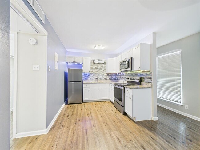 Foto del edificio - 1000 W 26th St