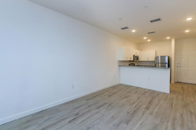 Interior Photo - Nottinghill Living Davenport