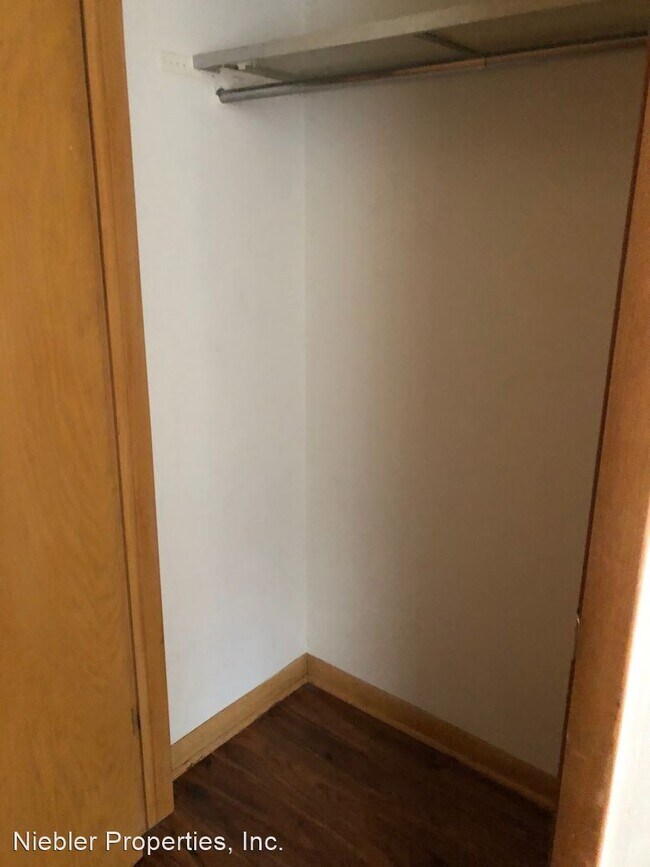 Foto del edificio - 2 br, 1.5 bath House - 630 Otter Avenue