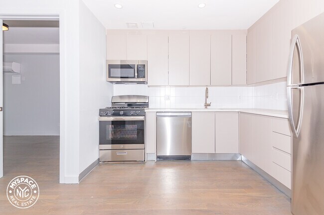 Building Photo - 594 Bushwick Ave