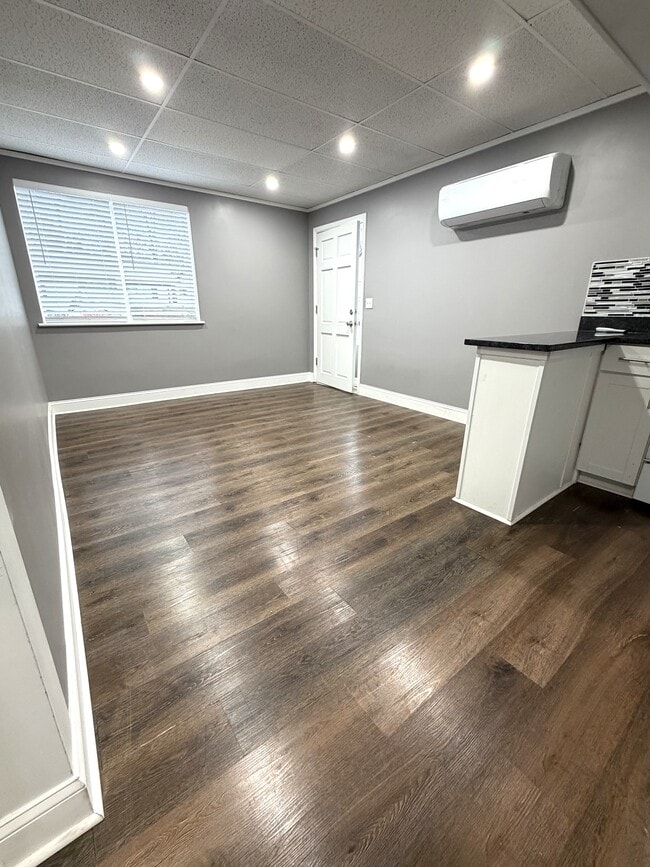 Building Photo - 6725 Indus Way