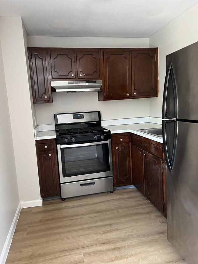 Building Photo - Park View Towers