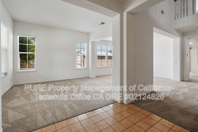 Foto del edificio - 32658 Dowling Ct