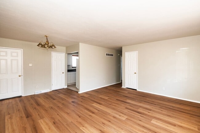 Photo - Freshly Updated 3-bedroom, 1-bathroom House