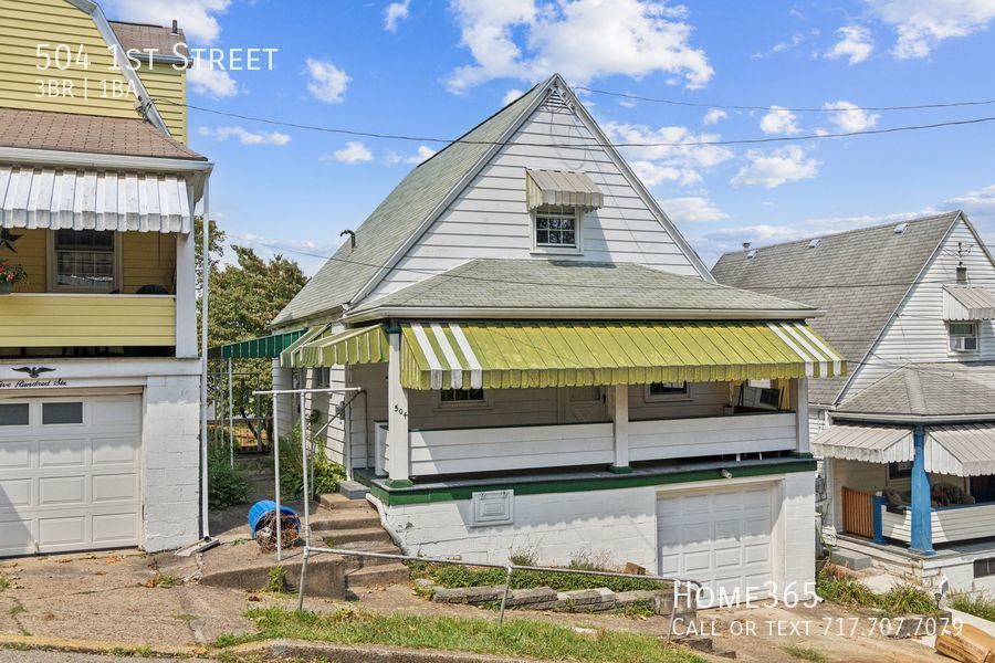 Primary Photo - Precious 3 bed 1 bath Home