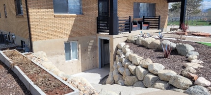 Building Photo - 8375 Susan Way