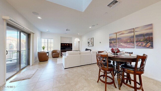 Foto del edificio - 3935 E Rough Rider Rd