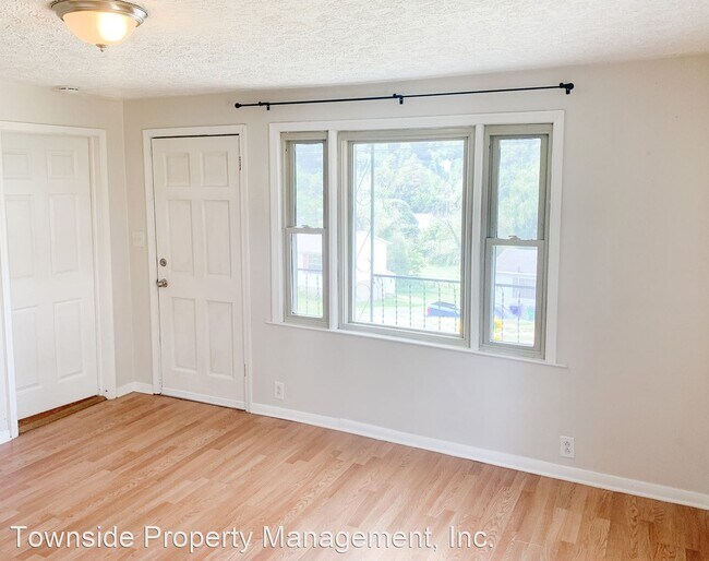 Building Photo - 2 br, 1 bath House - 1100 Montgomery St.