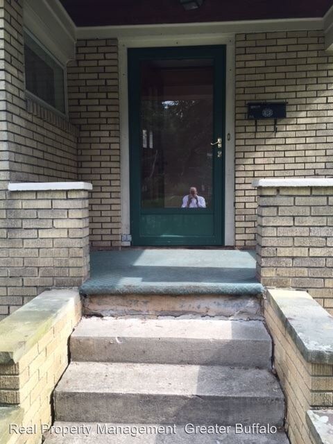 Foto del edificio - 4 br, 2.5 bath House - 231 West Main St