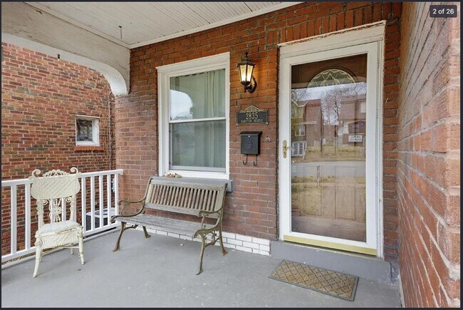Foto del edificio - 2835 Hampton Ave